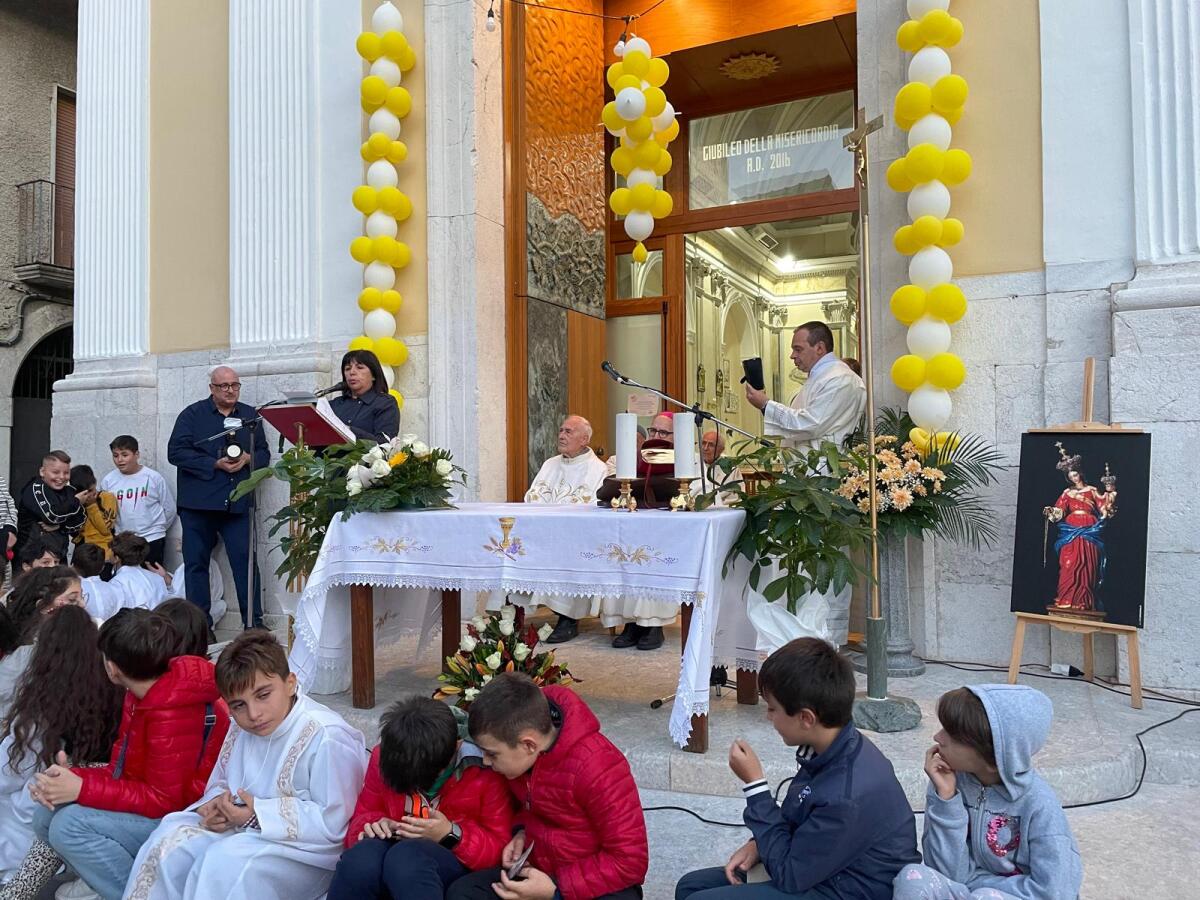 Rotondi saluta il suo Parroco - 