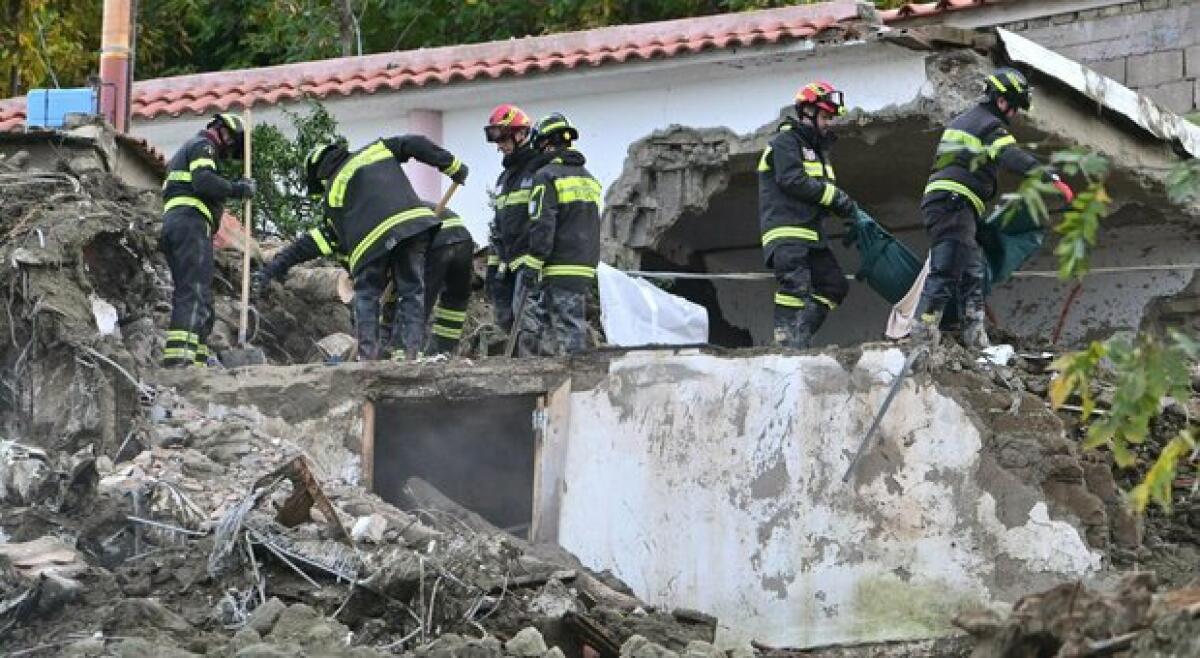 Frana a Ischia: otto le vittime, polemica sull'sos inascoltato di 4 giorni prima - 