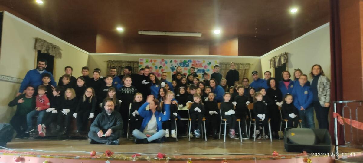 Cervinara. La Casa del Sorriso presenta:Esseri Umani,in lingua Lis - 