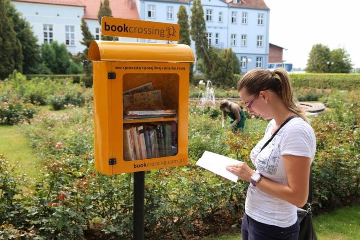 Ad Airola bacheche in strada per scambiarsi i libri - 