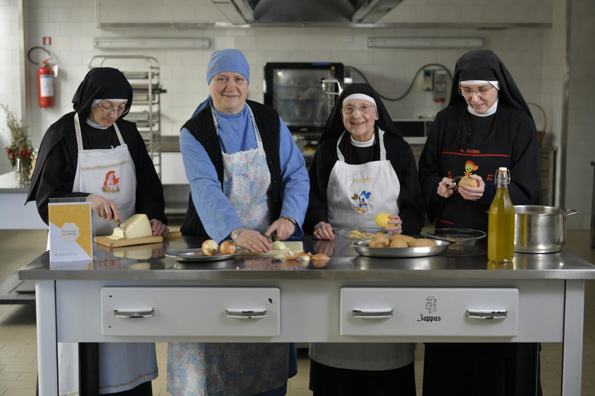 &nbsp;"Cucinato per Amore", il tocco in più di Natale delle monache di Cascia - 