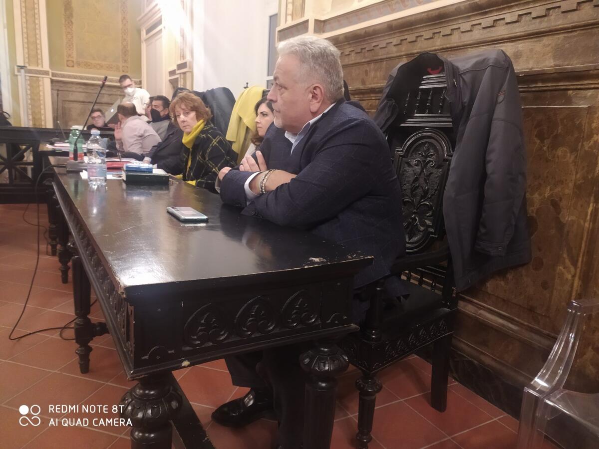 Ospedale di Sant'Agata dei Goti, il sen. Matera partecipa al Consiglio Comunale - 