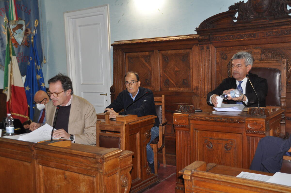 Benevento. Riunito il Consiglio Provinciale - 