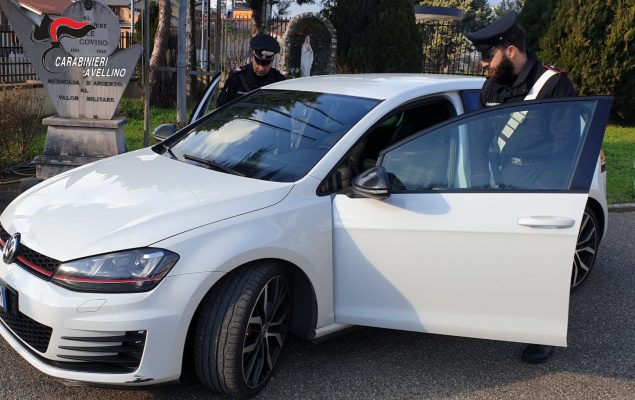 San Martino VC. Erano pronti a mettere a segno furti, inseguiti dai Carabinieri abbandonano auto