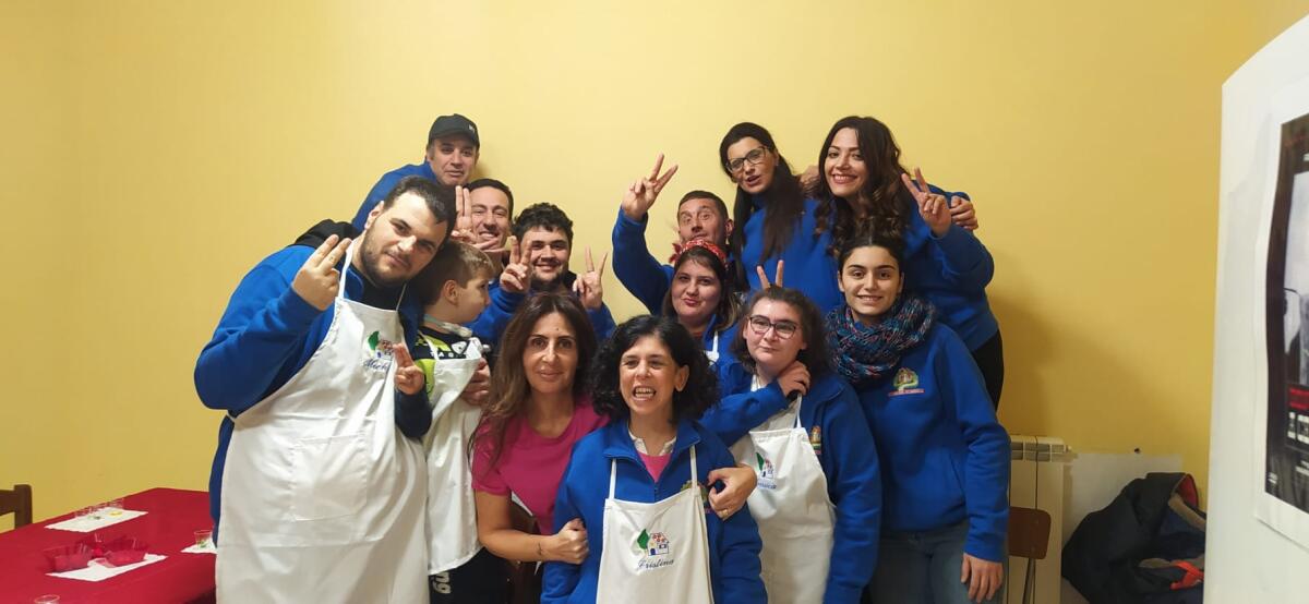 Cervinara.I ragazzi della Casa del Sorriso, a piccoli passi nel mondo dei sensi. - 