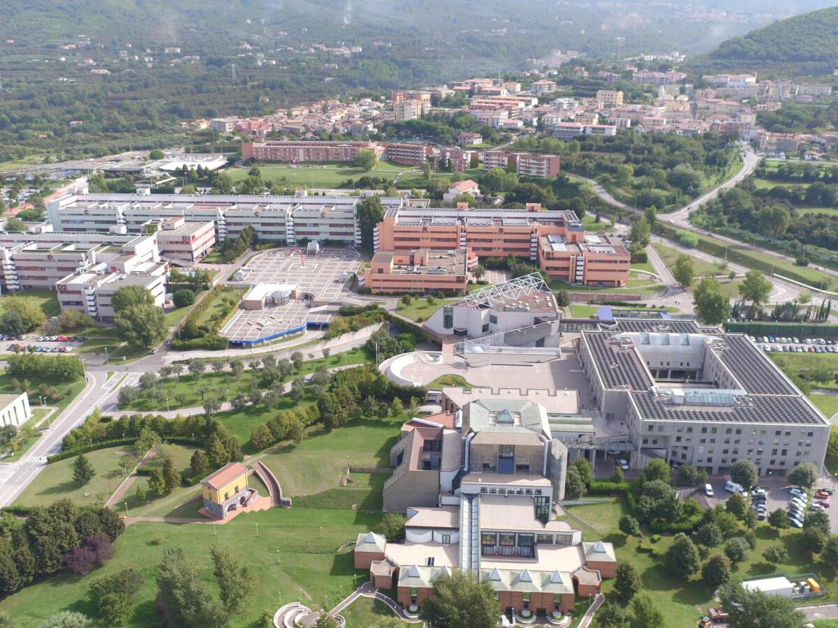 Esami falsi alla facoltà di Medicina, 43 indagati - 