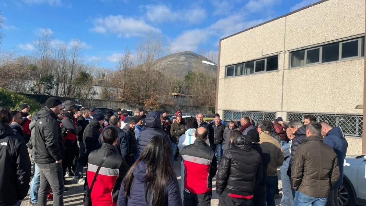Fim-Fiom-Uilm Campania: Vertenza Campania: - 