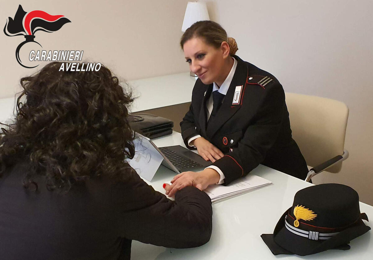 23enne minaccia la compagna con un cacciavite, arrestato - 