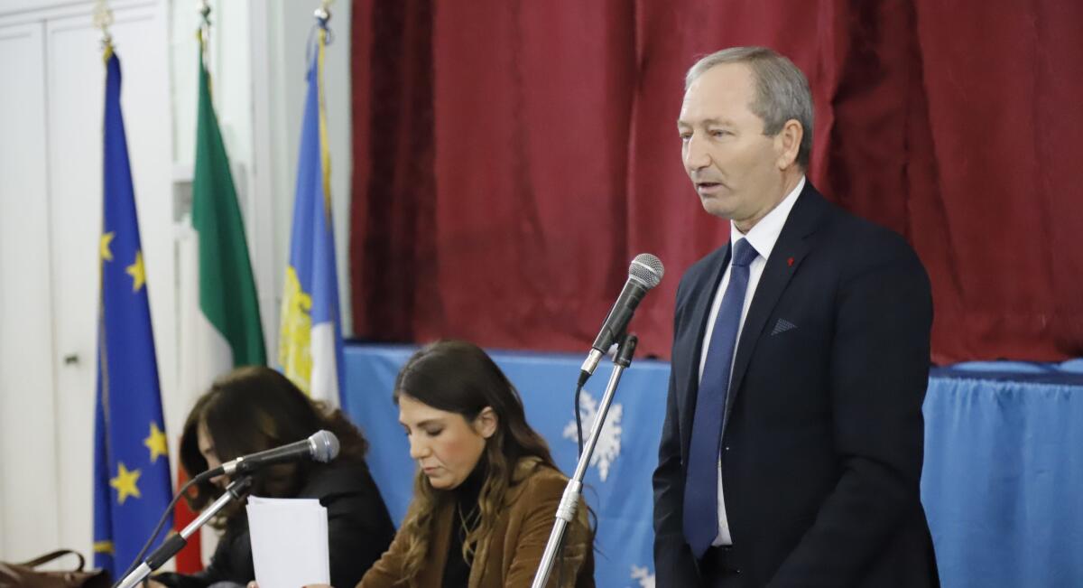SMAV.  Loculi cimiteriali. Pirozzi: “Il Comune si costituirà parte lesa” - 