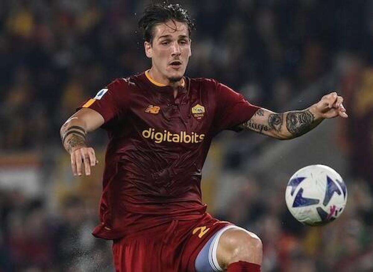 Calciomercato, il futuro di Zaniolo è un rebus. Nainggolan riabbraccia De Rossi alla Spal - 