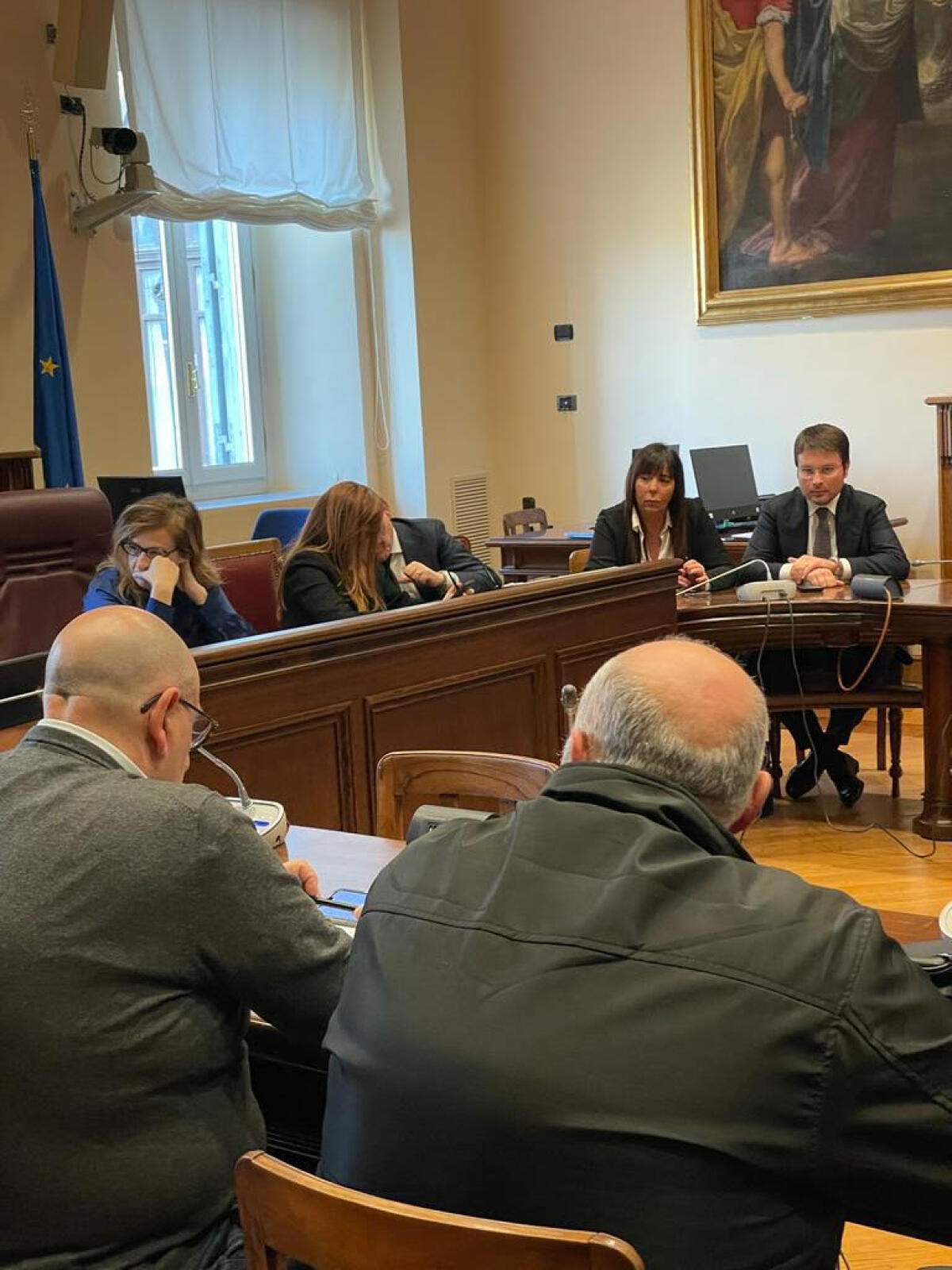 Crisi Dema, parlamentari incontrano rappresentanti sindacali - 