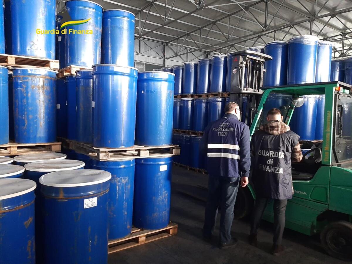 Associazione per delinquere finalizzata al falso ideologico e alla frode in commercio aggravata, 7 misure cautelari. - 