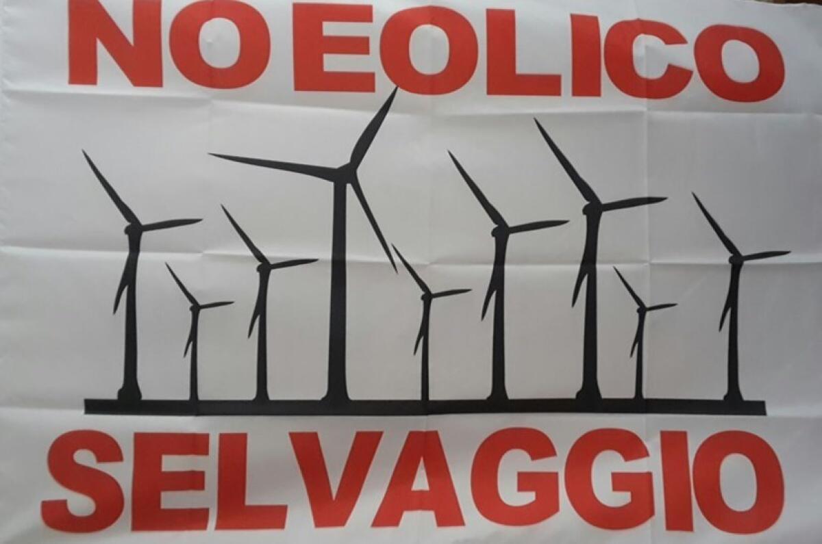 No dei sindaci di Benevento e Pietrelcina all’impianto eolico in località “Difesa e Maitine” - 