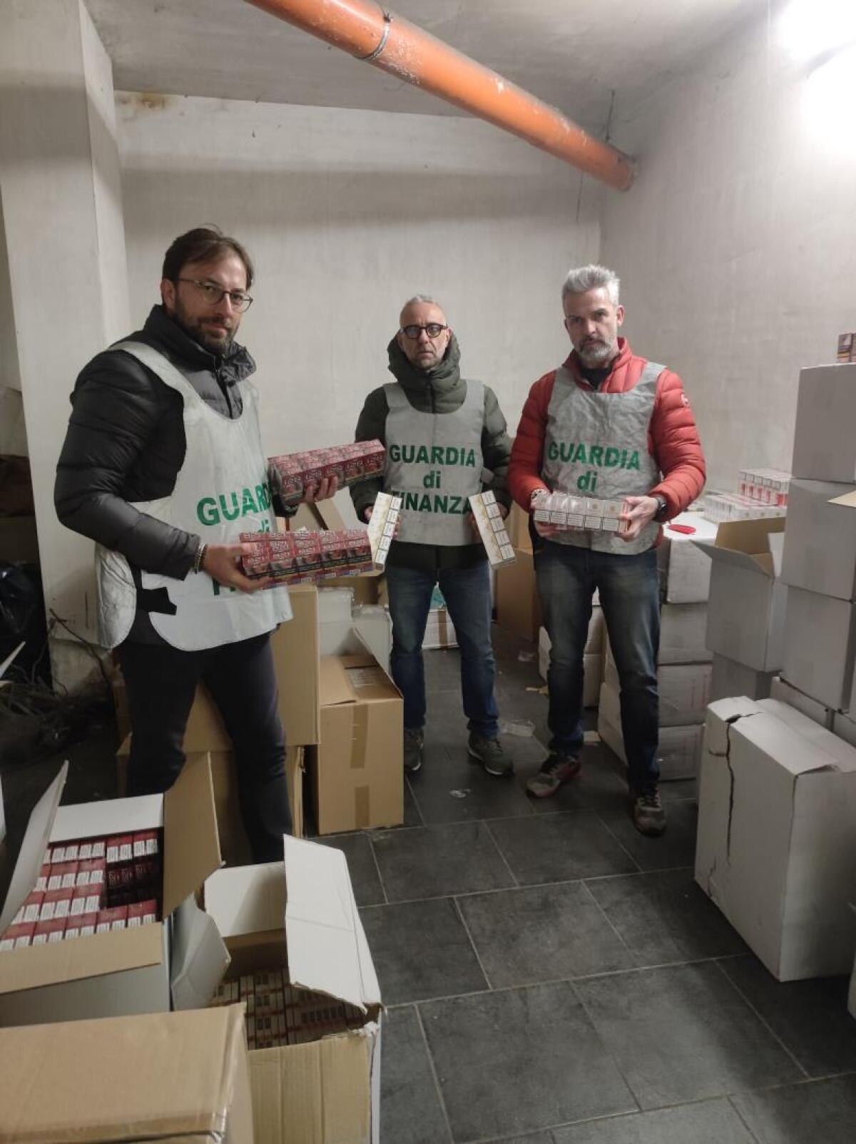 Caserta. Sequestrati 5 q.li di bionde - 