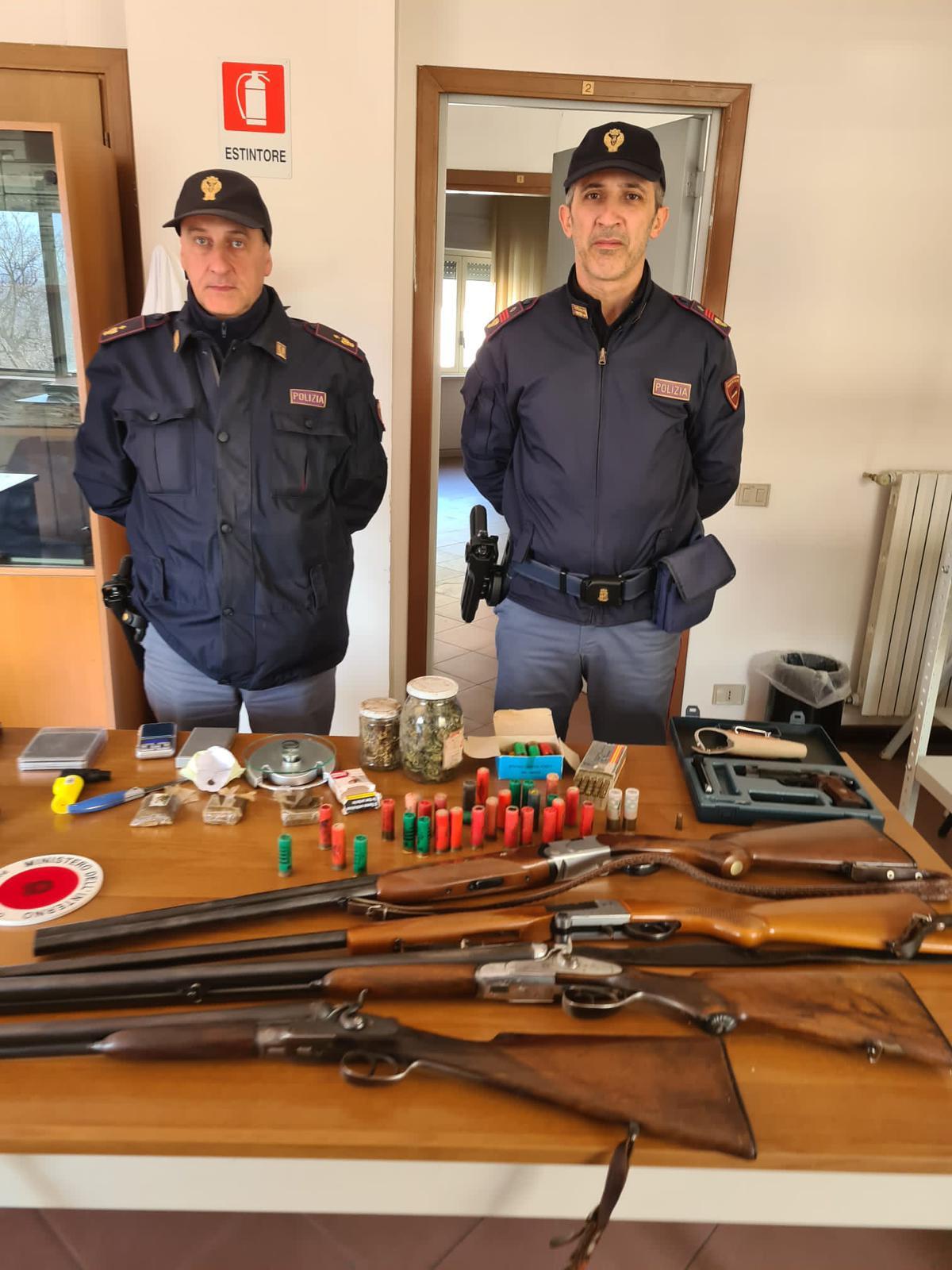 Droga e armi, due persone denunciate nel Vallo di Lauro - 