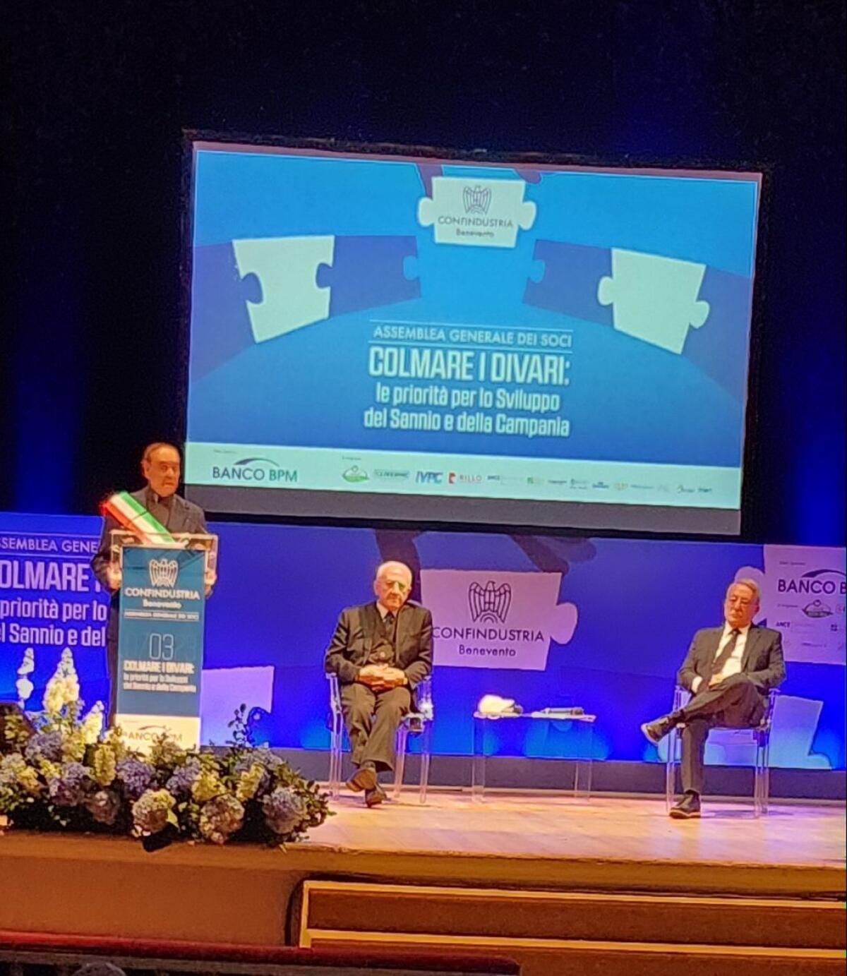 Gli input programmatici di Mastella all'assemblea di Confindustria - 
