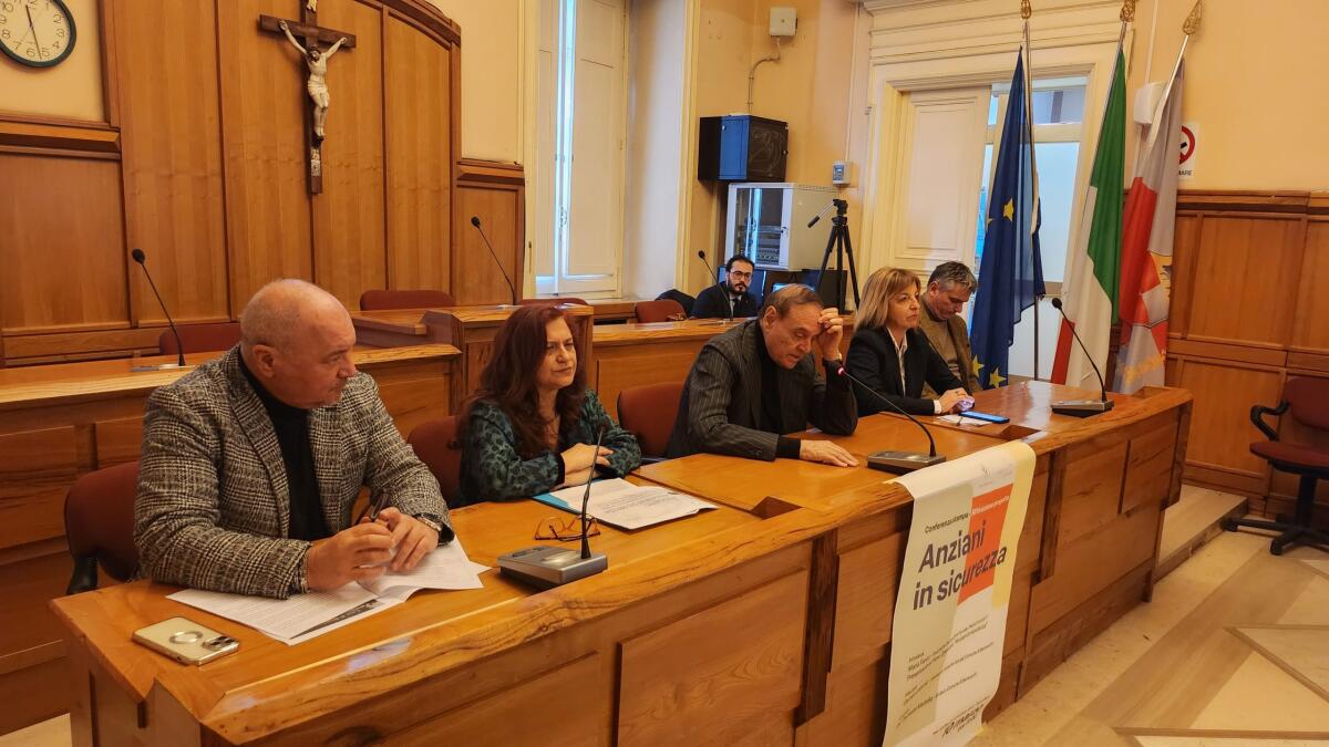Presentato a Palazzo Mosti il progetto 'Anziani in sicurezza' - 