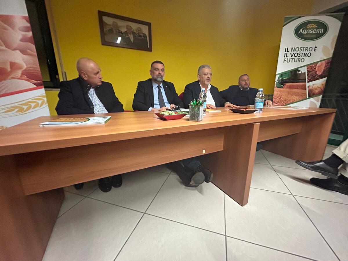 Il Presidente De Caro visita l’azienda Minicozzi: “Un esempio da imitare”. - 