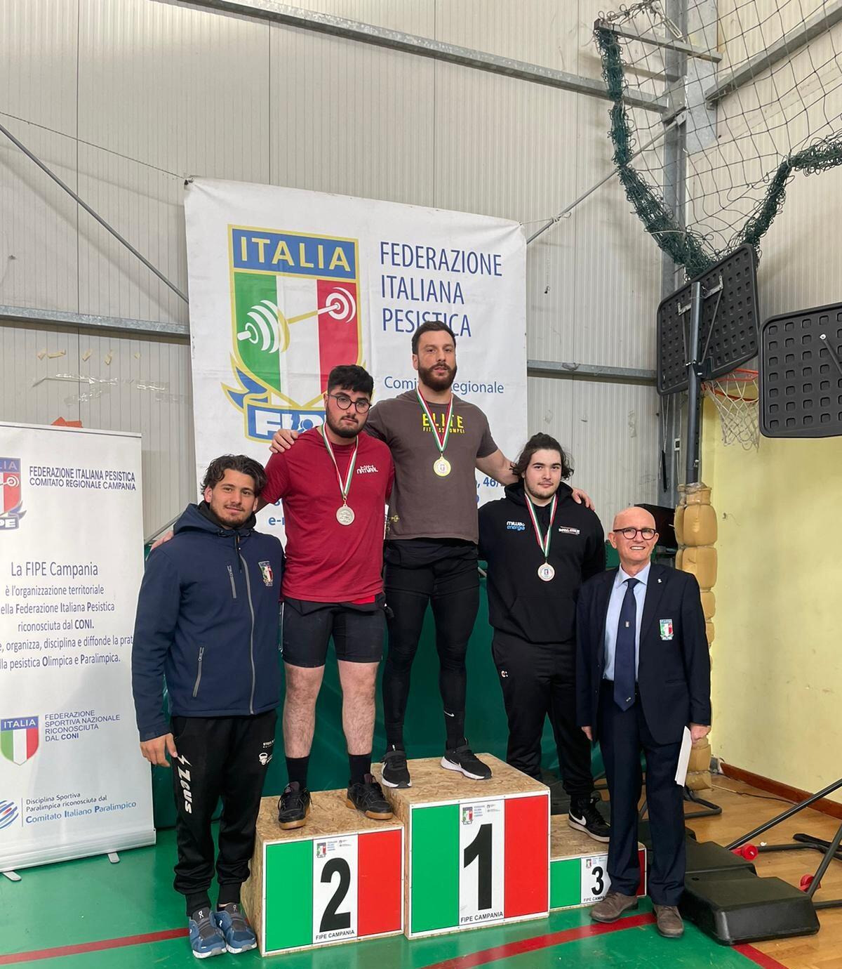 Open Regionale di pesistica conferma per i gemelli Luca e Matteo di Cervinara. - 