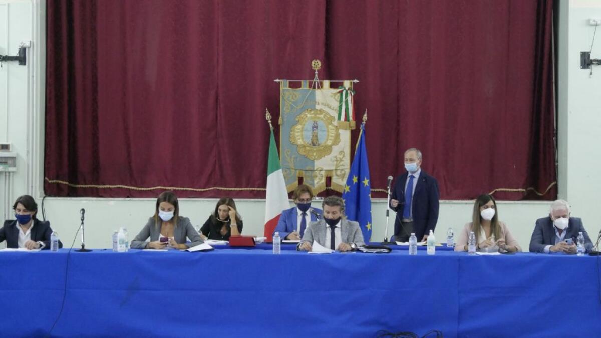 Al vaglio i loculi cimiteriali di S. Maria a Vico. - 