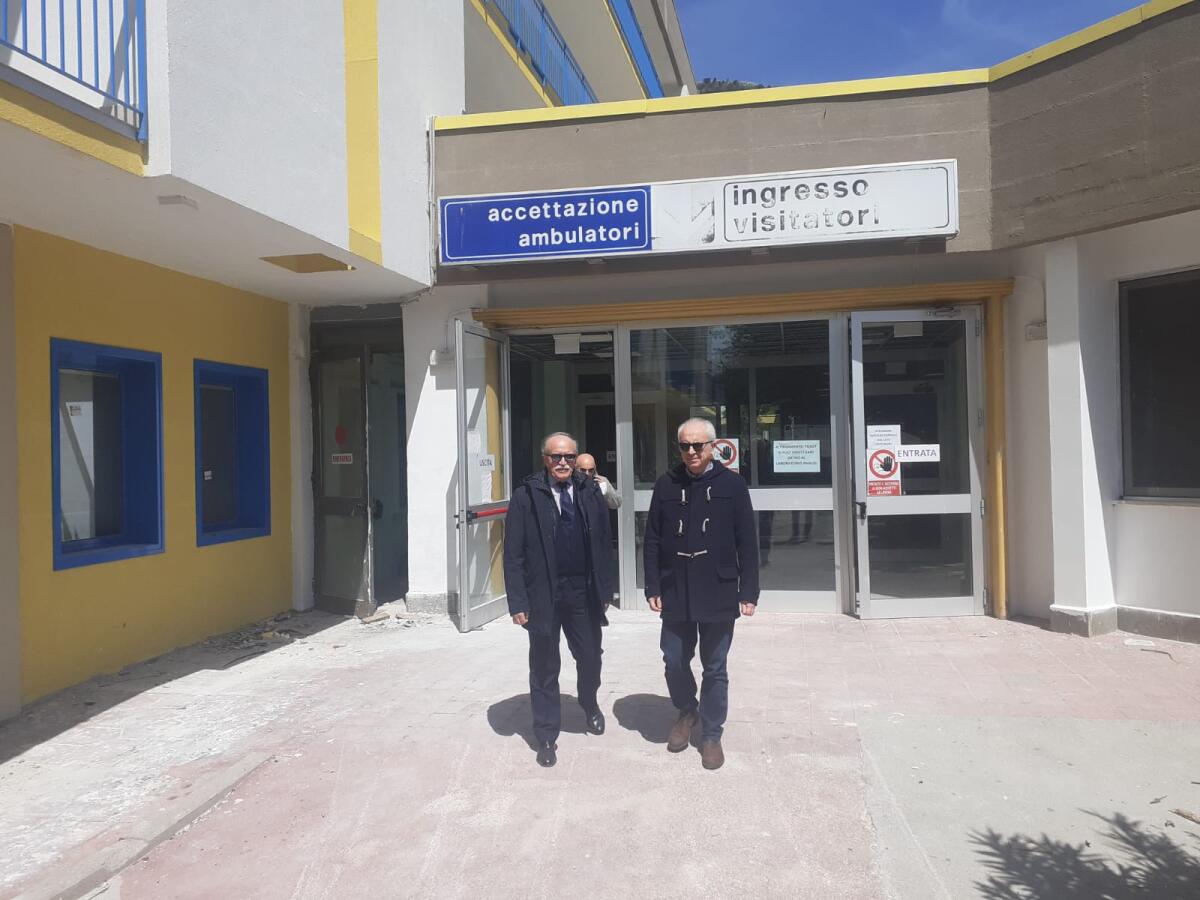 Riapre Ospedale Landolfi di Solofra - 