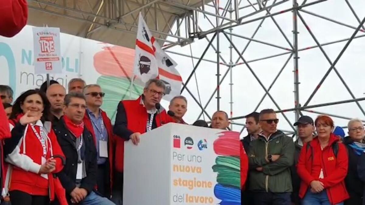 A Napoli la manifestazione nazionale dei sindacati - 