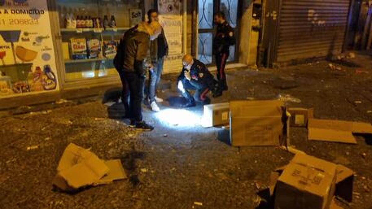 Finisce nel sangue festa per lo scudetto del Napoli - 