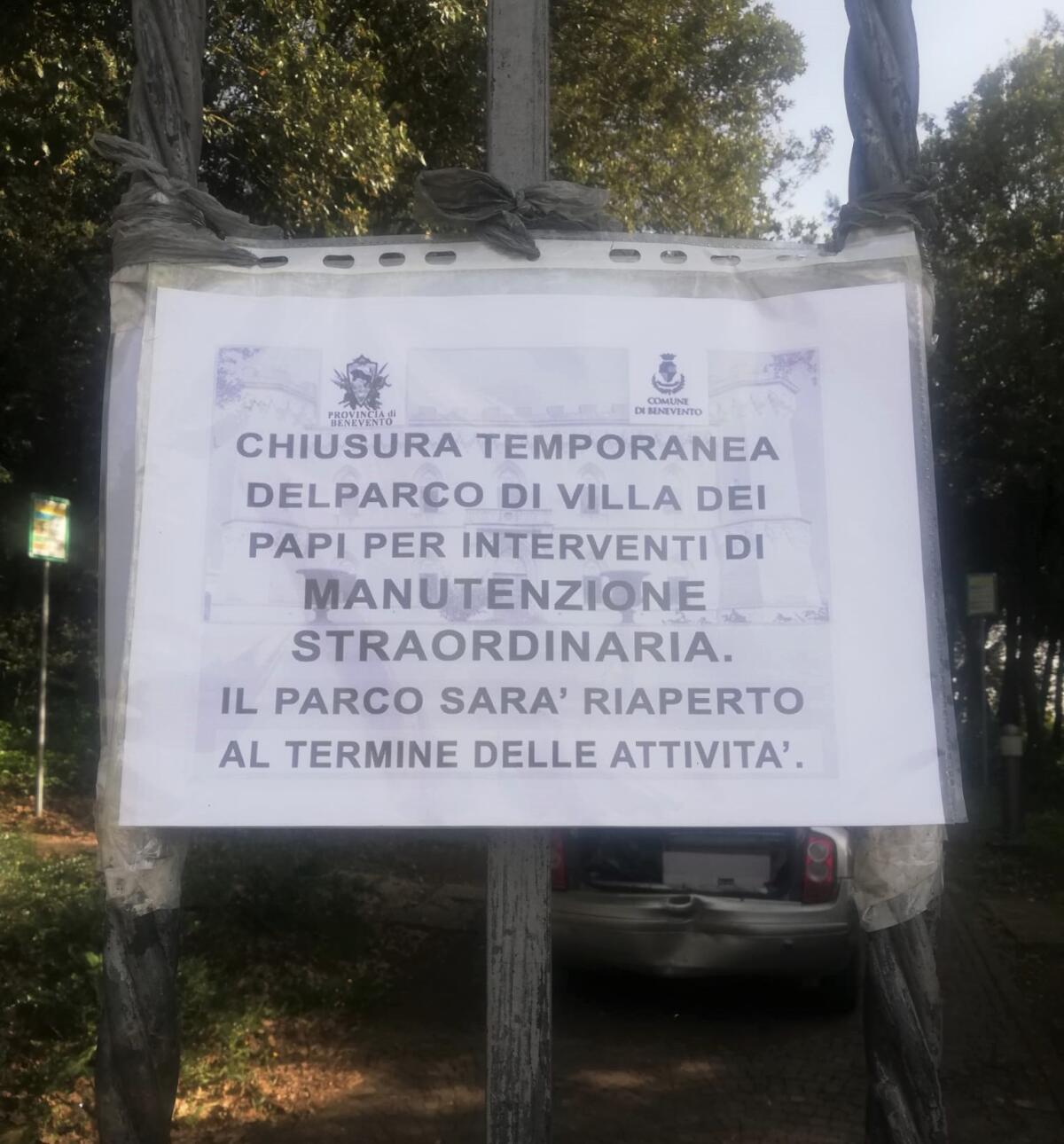 Chiusi i giardini di Villa dei Papi per la presenza di cinghiali - 