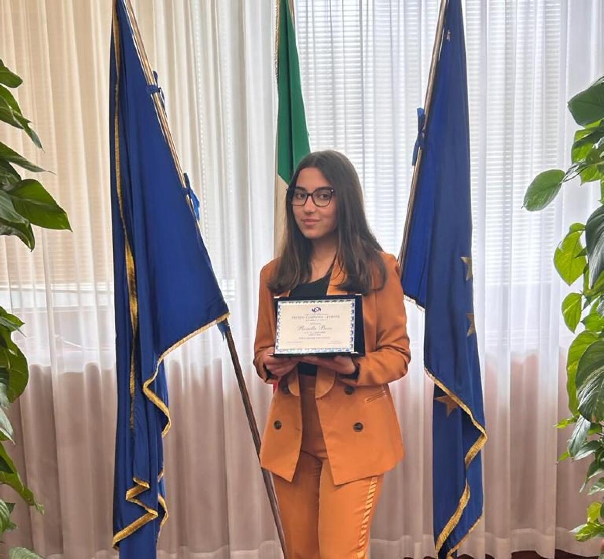 Premio Campania Europa 2023 e Premio speciale "Sossietta Scialla" a Rossella Bove - 