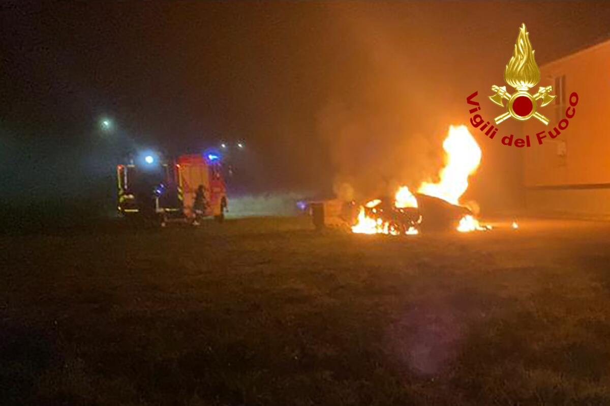 Volturara Irpina. Incendio distrugge autovettura - 