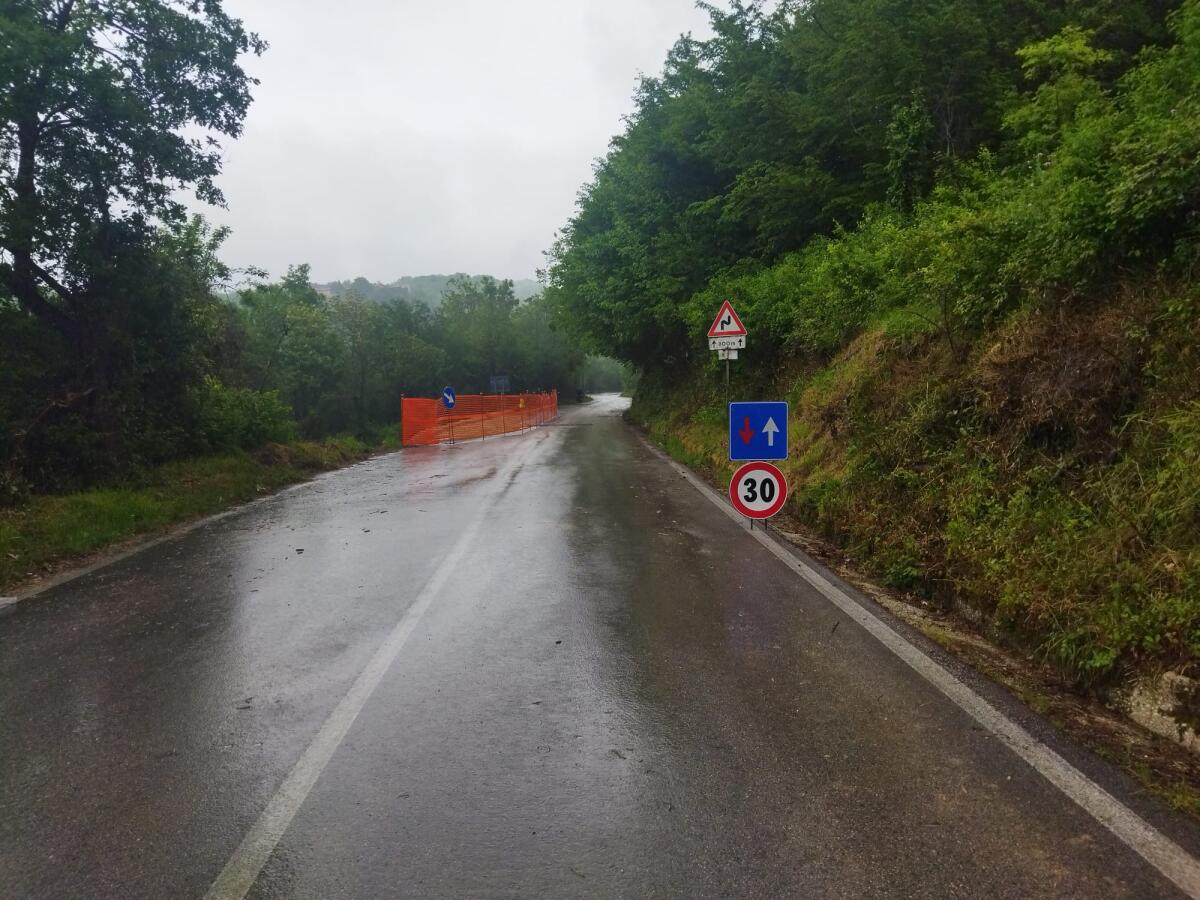 Roccabascerana. Riapre la Sp2 a senso alternato - 