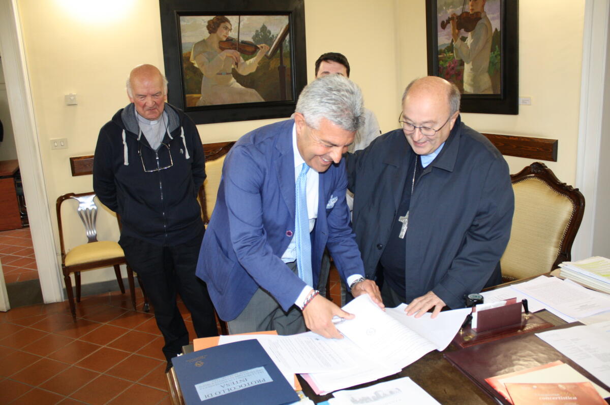 Protocollo Provincia e Diocesi per la realizzazione di un’Area giochi per bambini - 
