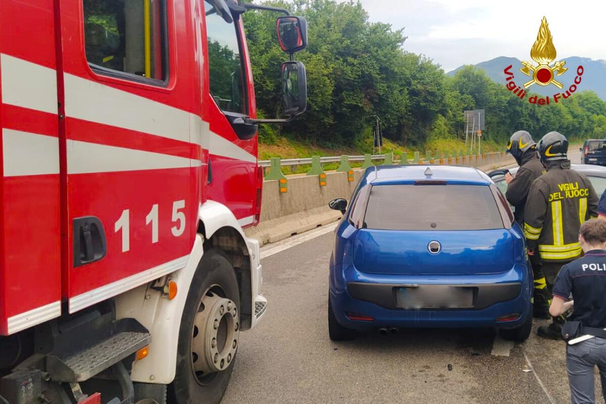41enne sposata da una settimana perde la vita in incidente stradale - 