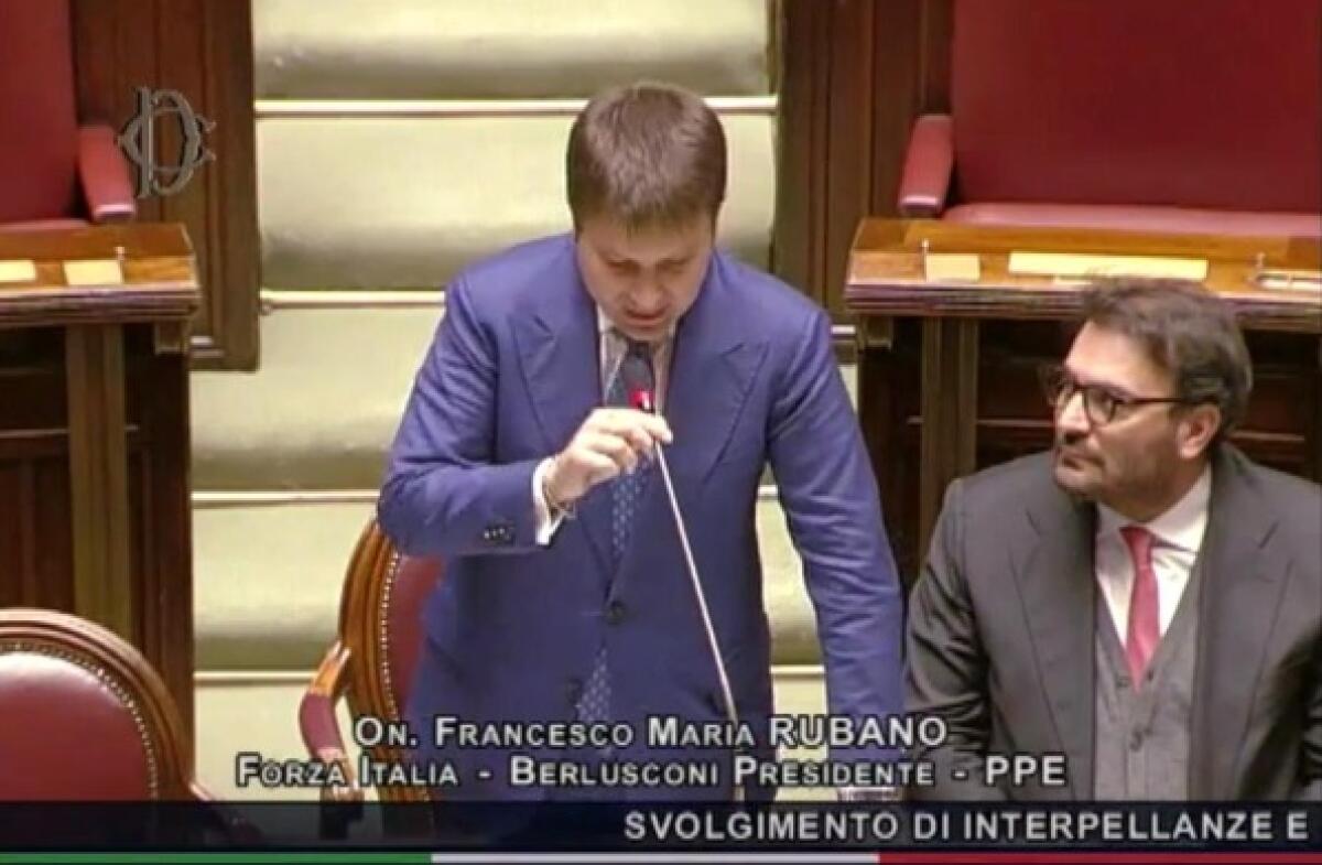 Sanità: Rubano (FI), gestione sanità Campania disastrosa, De Luca faccia esame di coscienza. - 