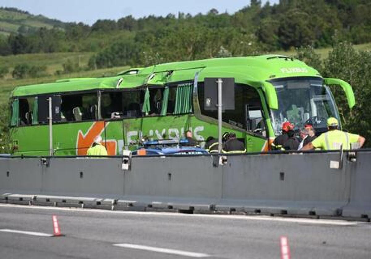 Vallata. Bus in scarpata,  tra indagati un dipendente di Autostrade - 