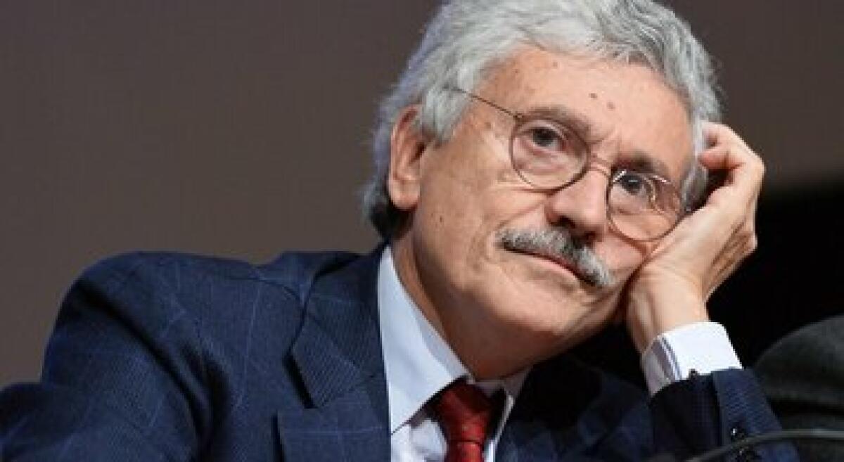 Navi e aerei alla Colombia, indagato Massimo D'Alema - 