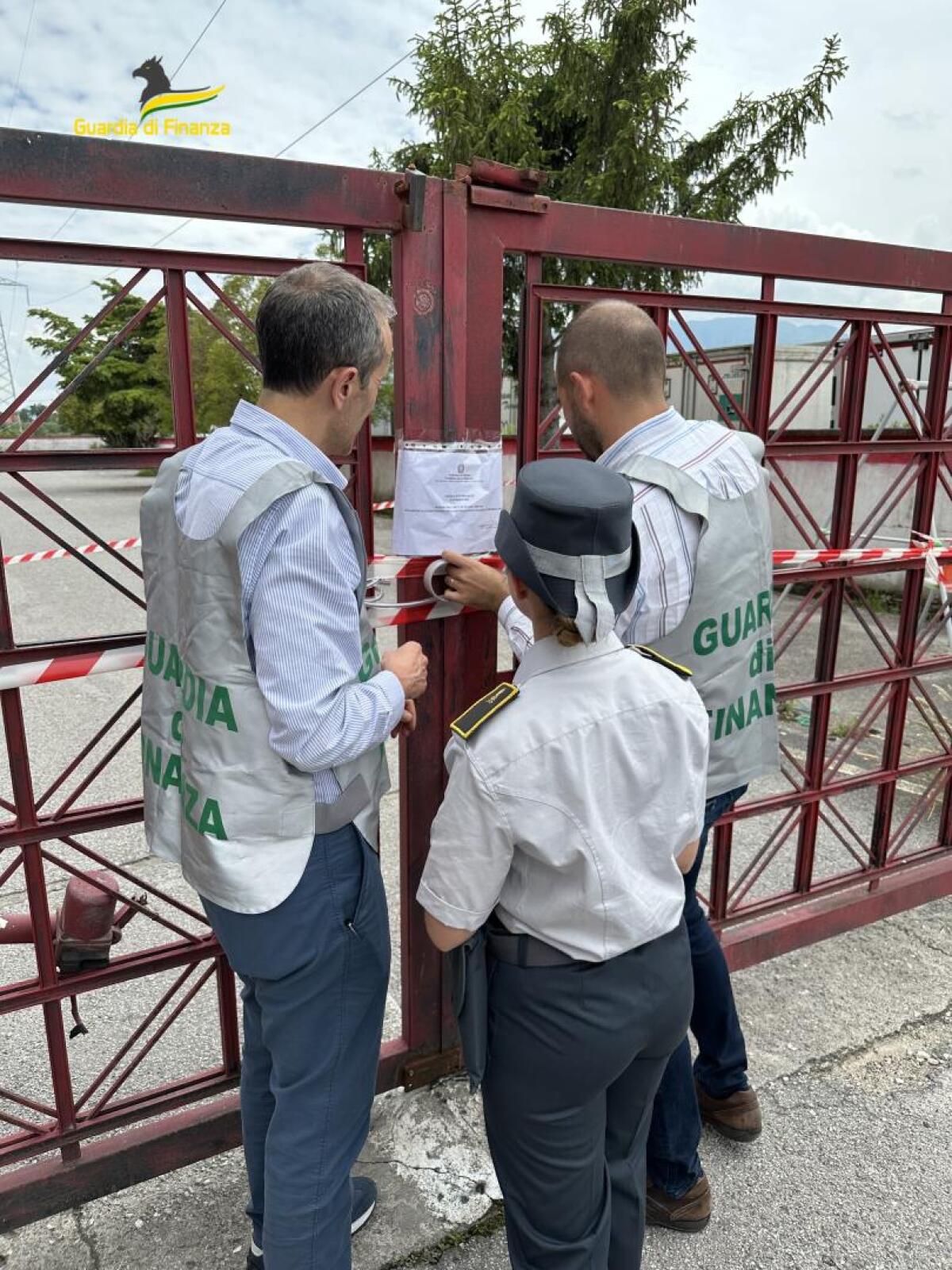 Guardia di Finanza sequestra 25 milioni di prodotti. - 