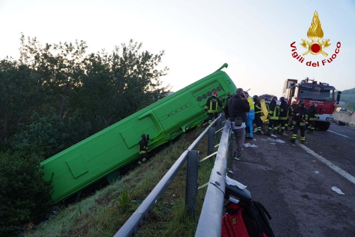 Bus in scarpata, procuratore Policastro: poteva essere una strage - 