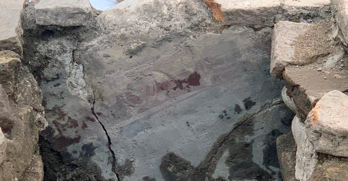 Affresco tra le tombe. Pareri Soprintendenza, provvedimento disciplinare per Iadicicco? - 