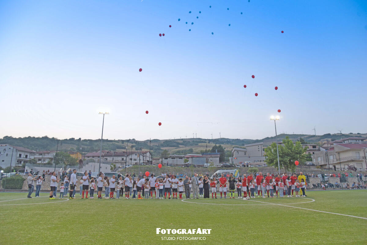 Un calcio alla violenza - 