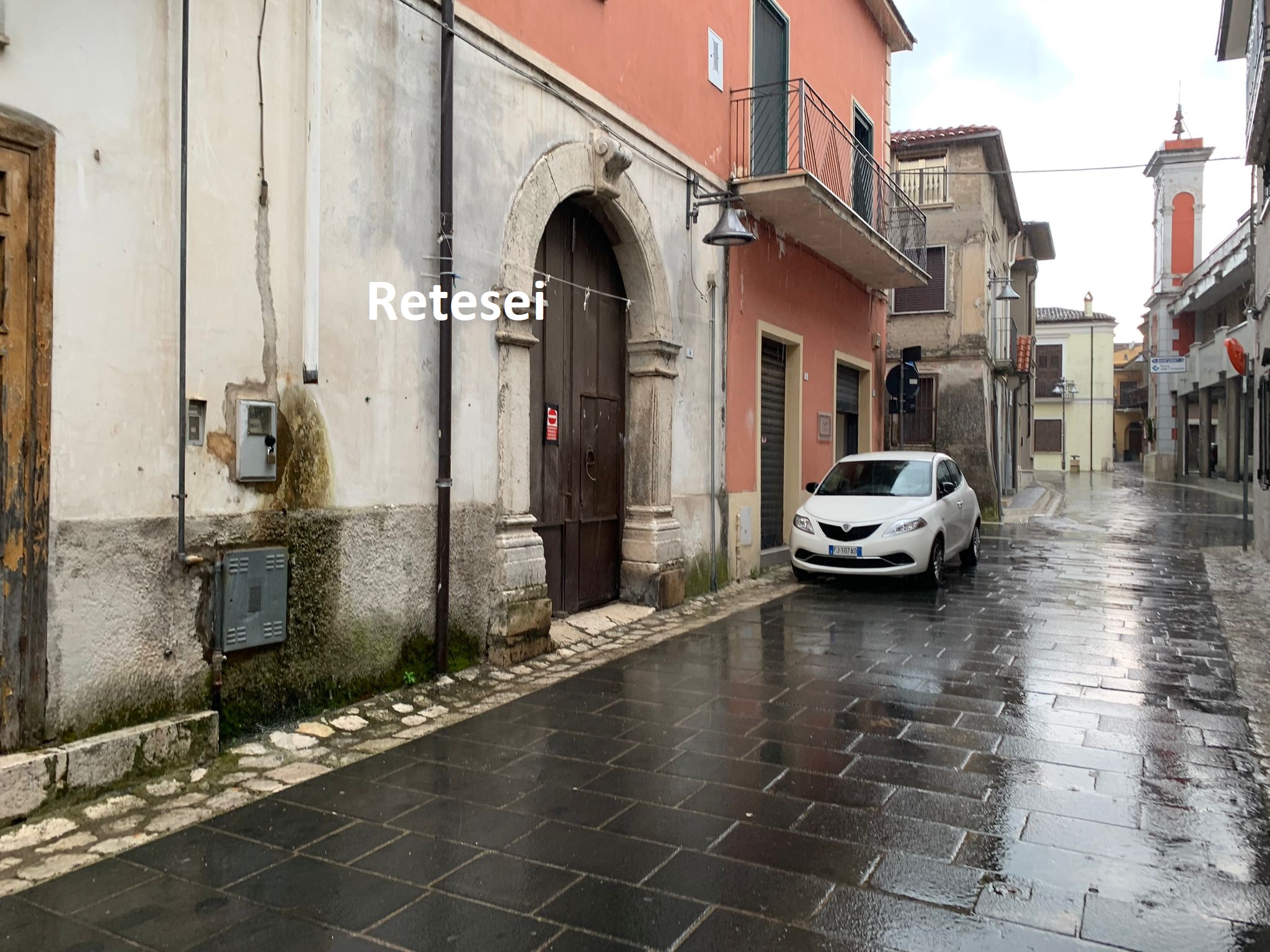 Rotondi. Lite in casa, grave un 40enne. Due le persone arrestate