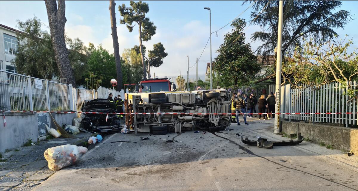 Condannato a quattro anni l'automobilista che ha causato il terribile incidente costato la vita a Gennaro De Falco. - 
