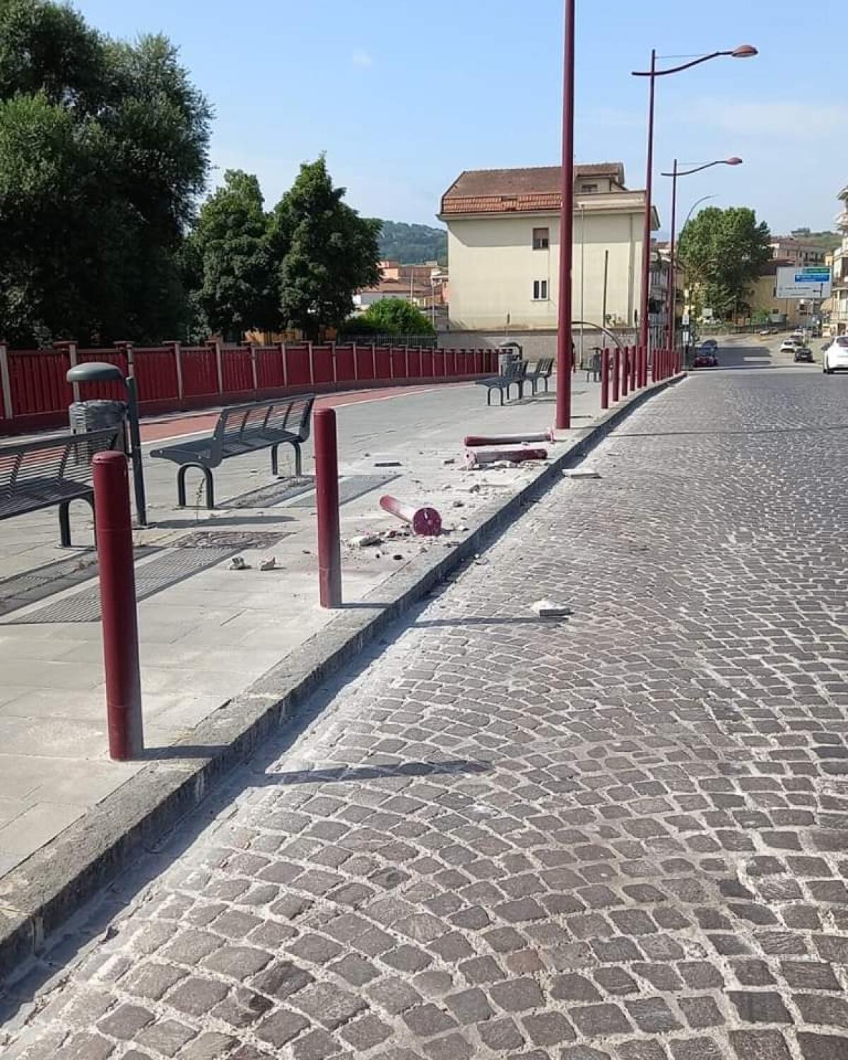 Mastella: "Vandalismo in città, altro episodio: propongo patto con i cittadini, no a tela di Penelope dell'assurdo". - 
