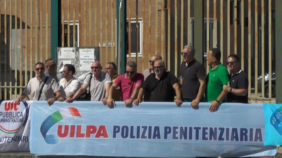 Emergenza carcere ad Avellino, i sindacati chiedono i reparti speciali. - 
