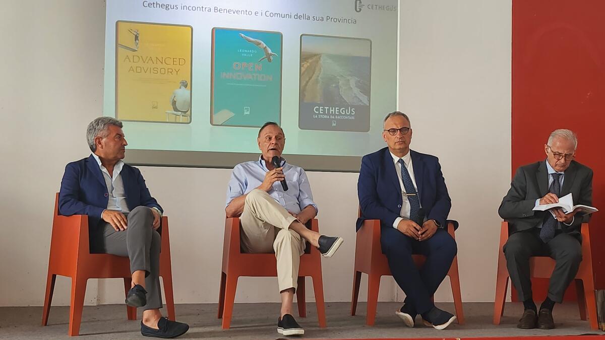 A Palazzo Paolo V 'Cethegus incontra Benevento e i Comuni della provincia'. - 