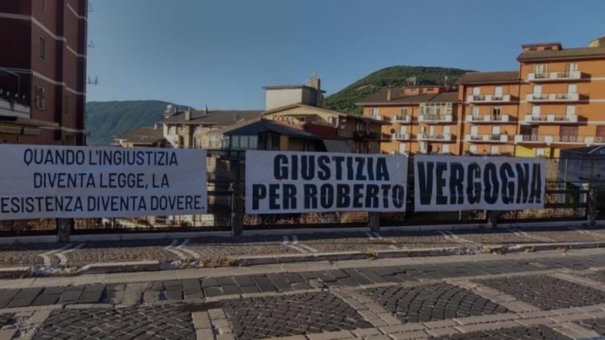 "Quando l'ingiustizia diventa legge, la resistenza diventa dovere". - 