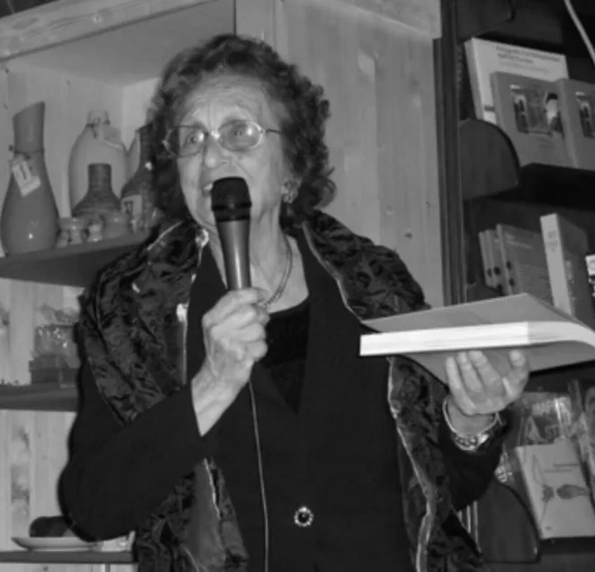 Cordoglio per la morte di Giuseppina Luongo Bartolini. - 