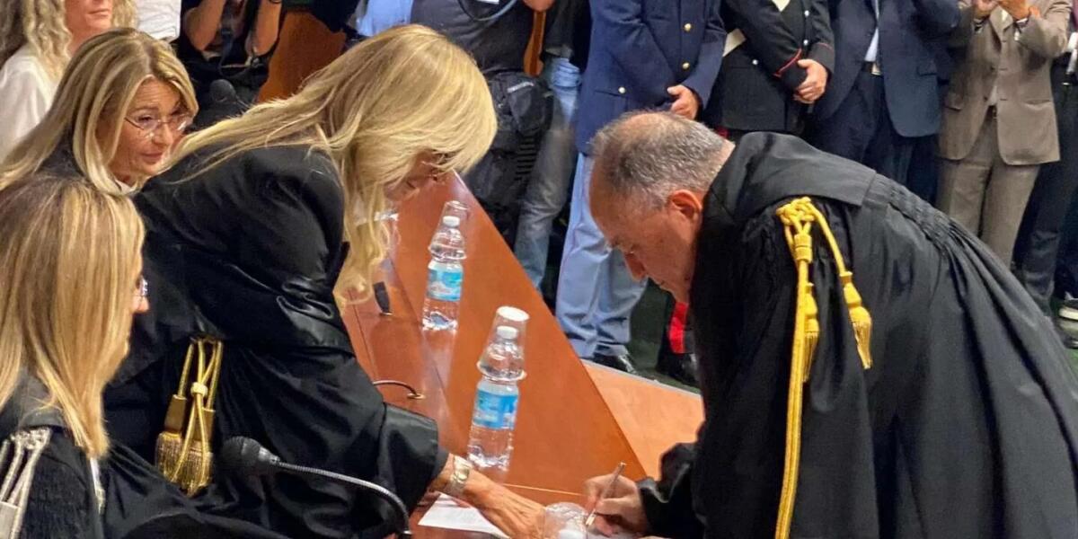 A Napoli inizia l’era Gratteri. «Ascolterò tutti ma sono un decisionista» - 