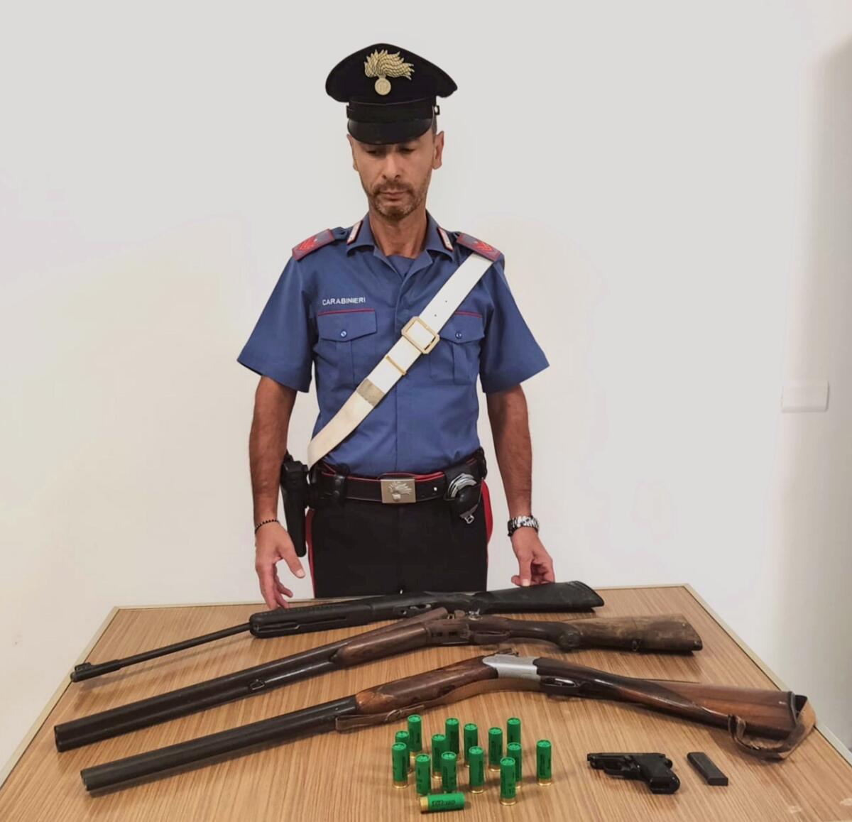 Val Fortore, Carabinieri sequestrano armi e munizioni. - 