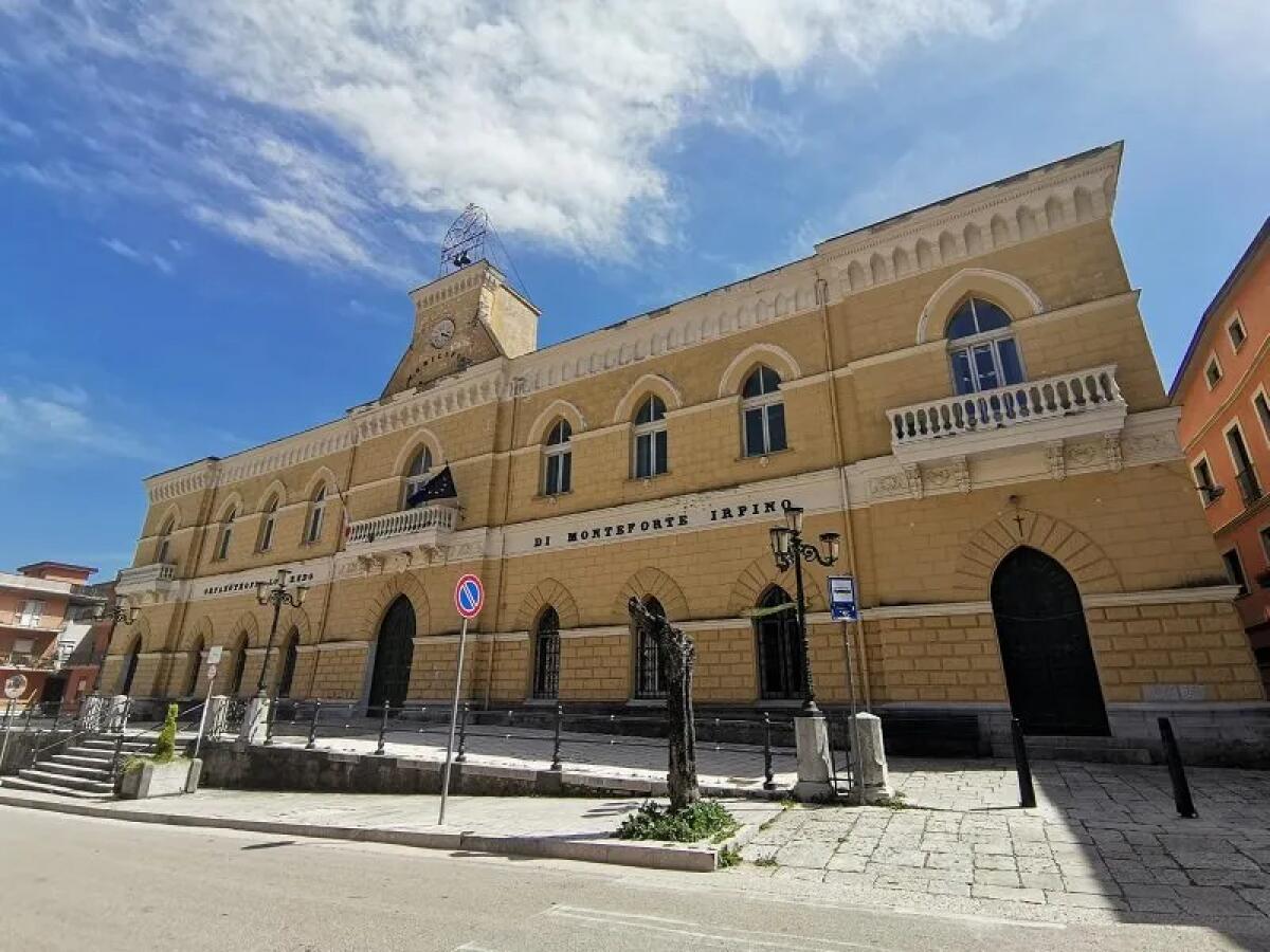 Chiediamo al Prefetto di Avellino perché non è stato ancora nominato un Commissario prefettizio a Monteforte I. - 